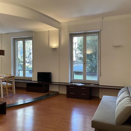 Accomodo Mib52 Bivano Sant'Ambrogio Mediolan Zewnętrze zdjęcie